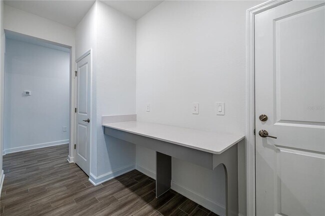 Building Photo - 11409 Rhyme Ave