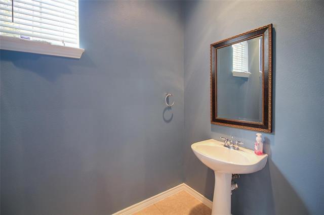 Building Photo - 5014 Calloway Dr