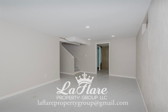 Building Photo - 5334 Fortune Dr