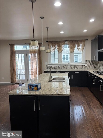 Building Photo - 3184 Yeager Dr