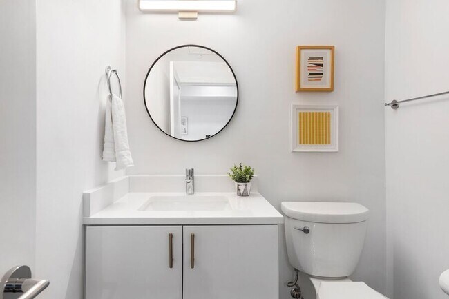 Building Photo - 2310 4th St NE