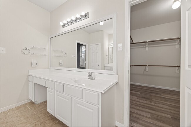 Building Photo - 21711 Crest Peak Way