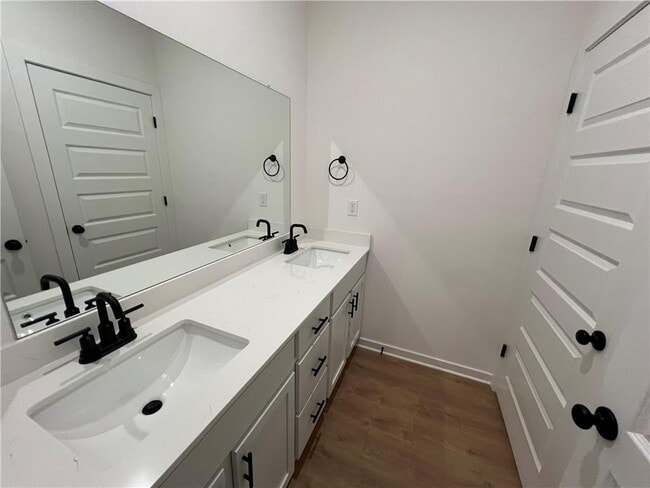 Building Photo - 7004 E Sugarloaf St