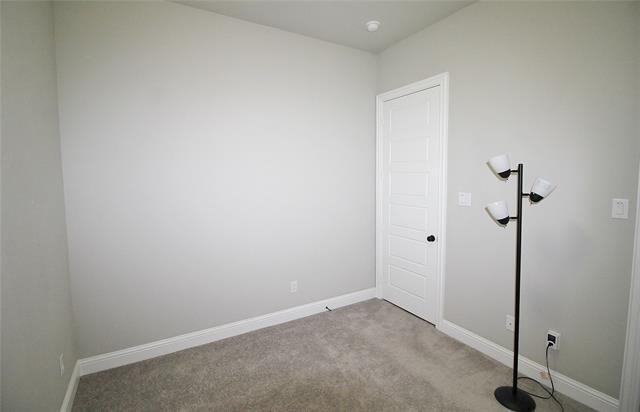 Building Photo - 1904 Shaila Dr