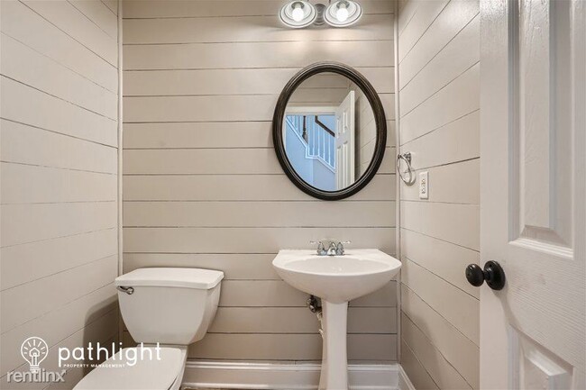 Building Photo - 5 br, 3 bath House - 2642 Ambria Dr UNIT