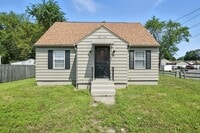 Building Photo - 1118 Boston Rd