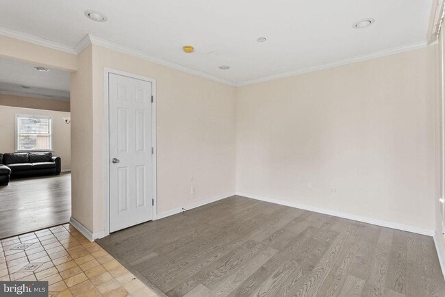 Building Photo - 9323 Cloverly Rd