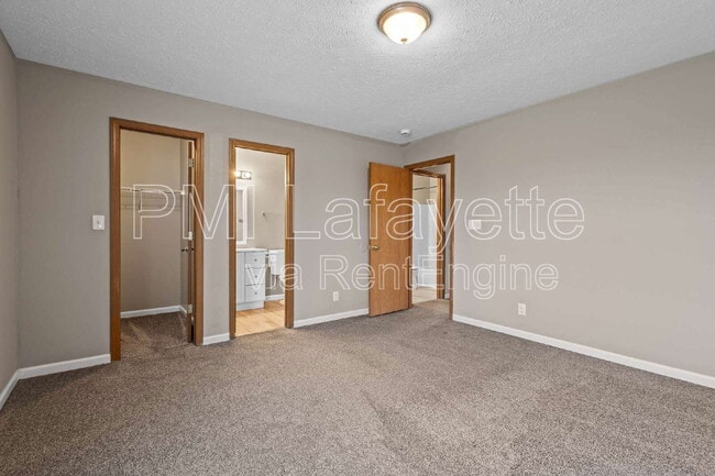 Building Photo - 5009 Trotter Dr