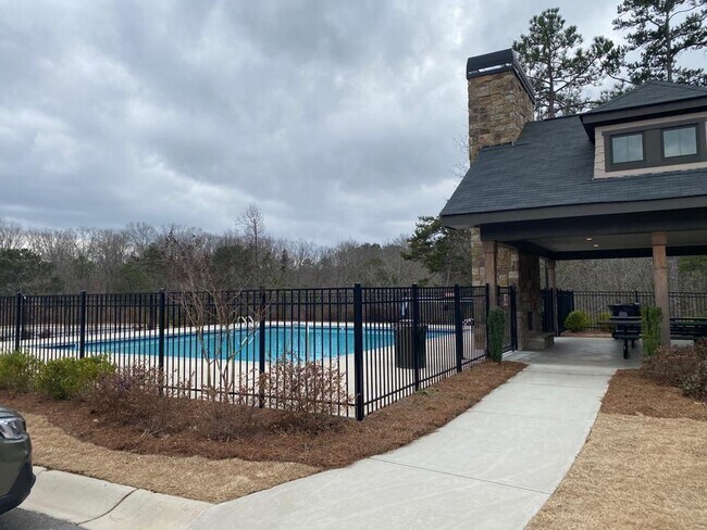 Building Photo - 6390 Mountain Home Way