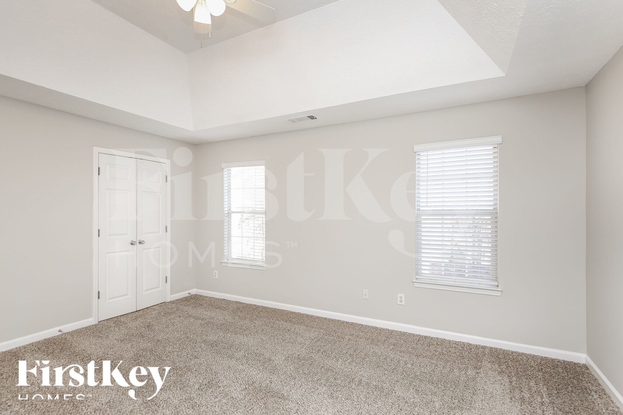 Building Photo - 4673 Devencrest Ln