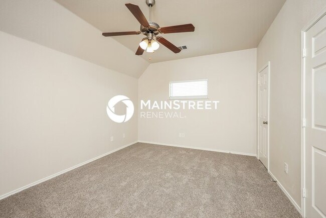 Building Photo - 3 Bedroom Pet-Friendly Home in Seagoville,...