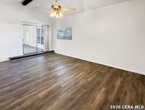Building Photo - 14707 Chimney Way St