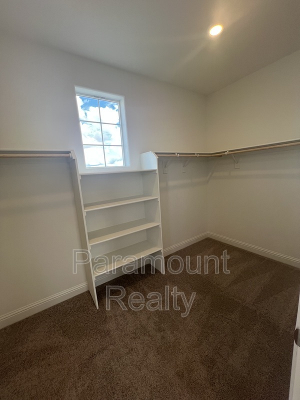 Building Photo - 1369 Emory Ln