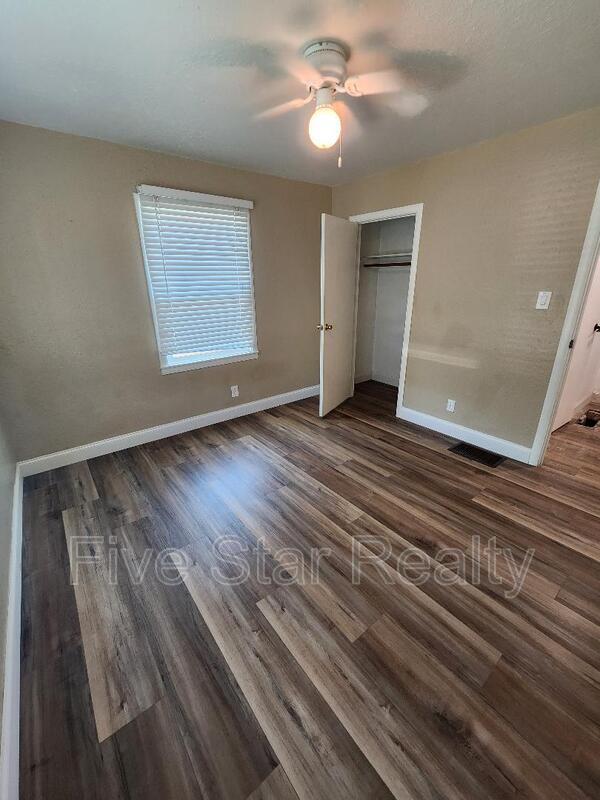 Building Photo - 598 Cassidy Ave