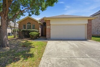 Building Photo - 1113 Beaverwood Ln