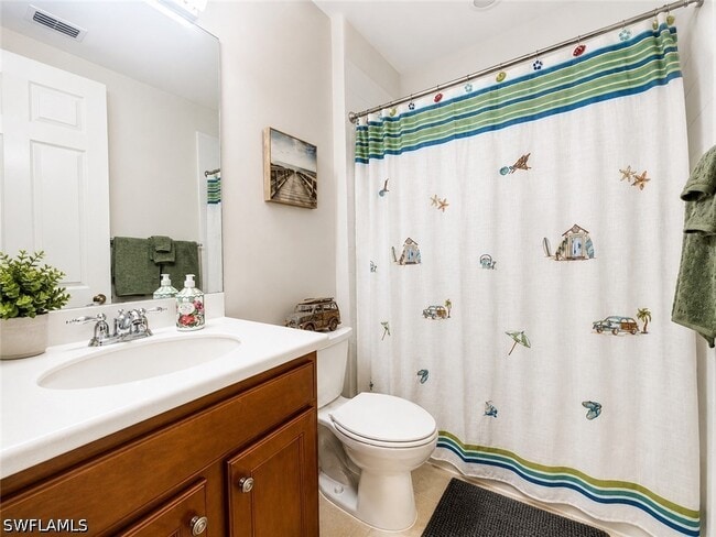Building Photo - 1367 Artesia Dr E