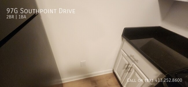 Building Photo - 97 Southpoint Dr