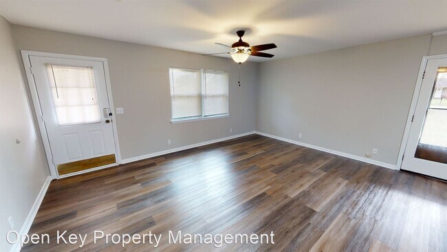 Building Photo - 3 br, 1.5 bath House - 101 Arvie Dr