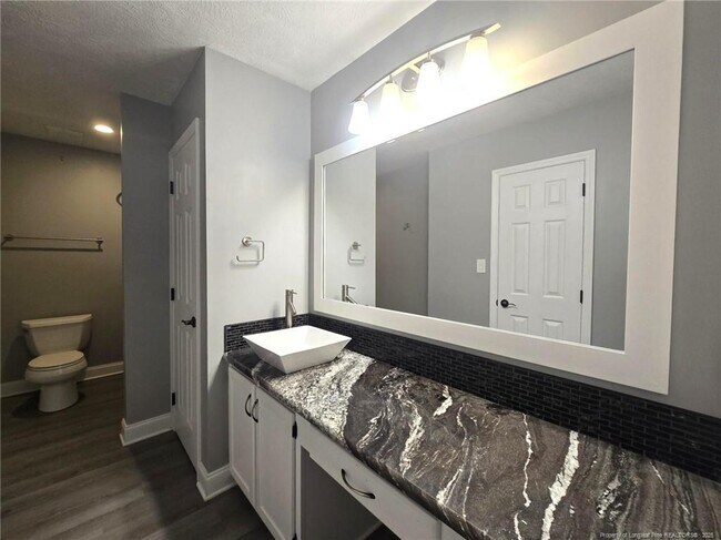 Building Photo - 5544 Bear Creek Cir