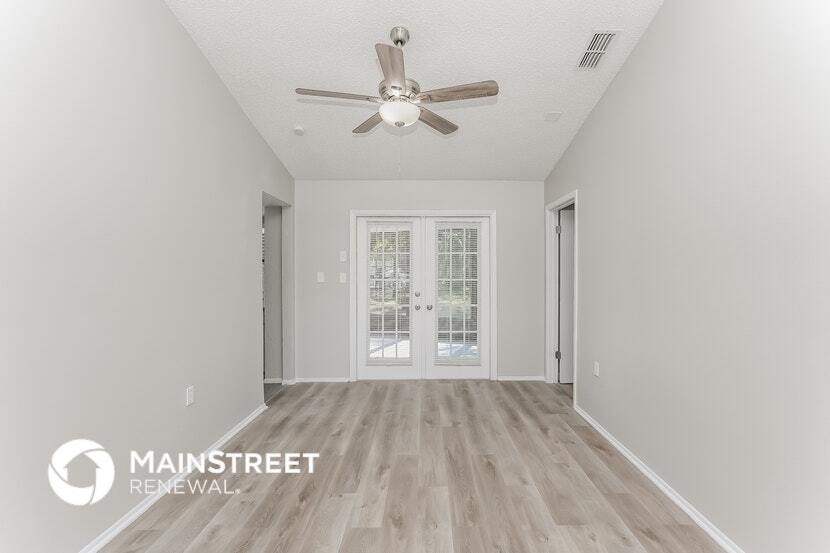 Building Photo - 8055 Wooden Dr