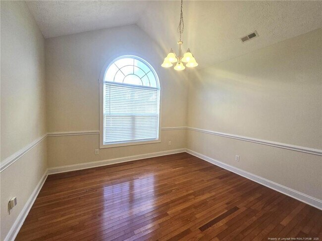 Building Photo - 3941 Birkhoff Ln