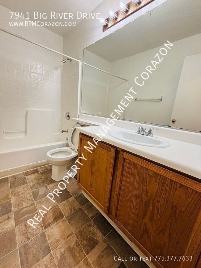 Building Photo - 7941 Big River Dr