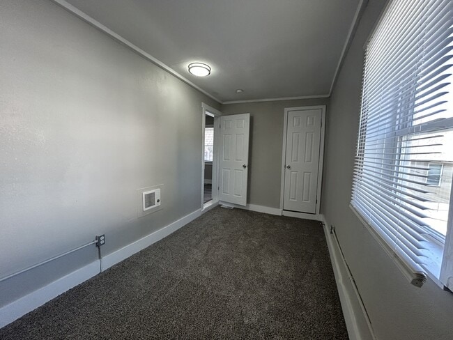 Building Photo - 111 N Denver Ave