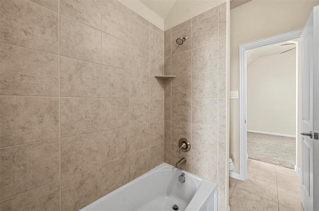 Building Photo - 602 Whitetail Rd