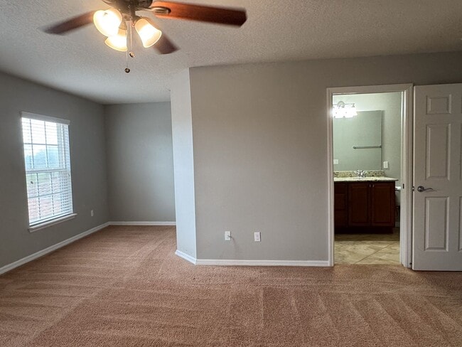 Building Photo - COMING OCTOBER!! Lake Nona 3 Bedroom 3 Bat...
