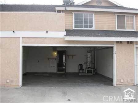 Building Photo - 12235 Pine St