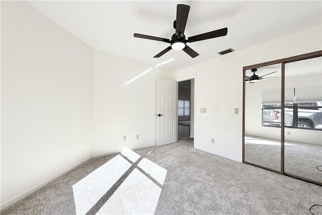 Building Photo - 3012 SW Mariposa Cir