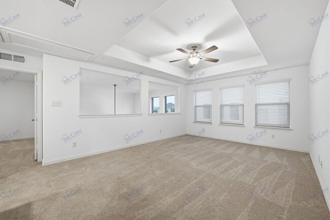 Building Photo - 10037 Little Tree Ln