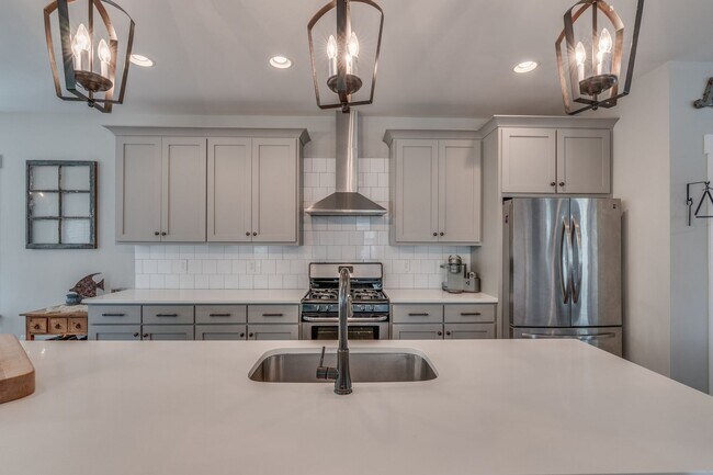 Building Photo - Beautiful 3 Bedroom Home in East Nashville