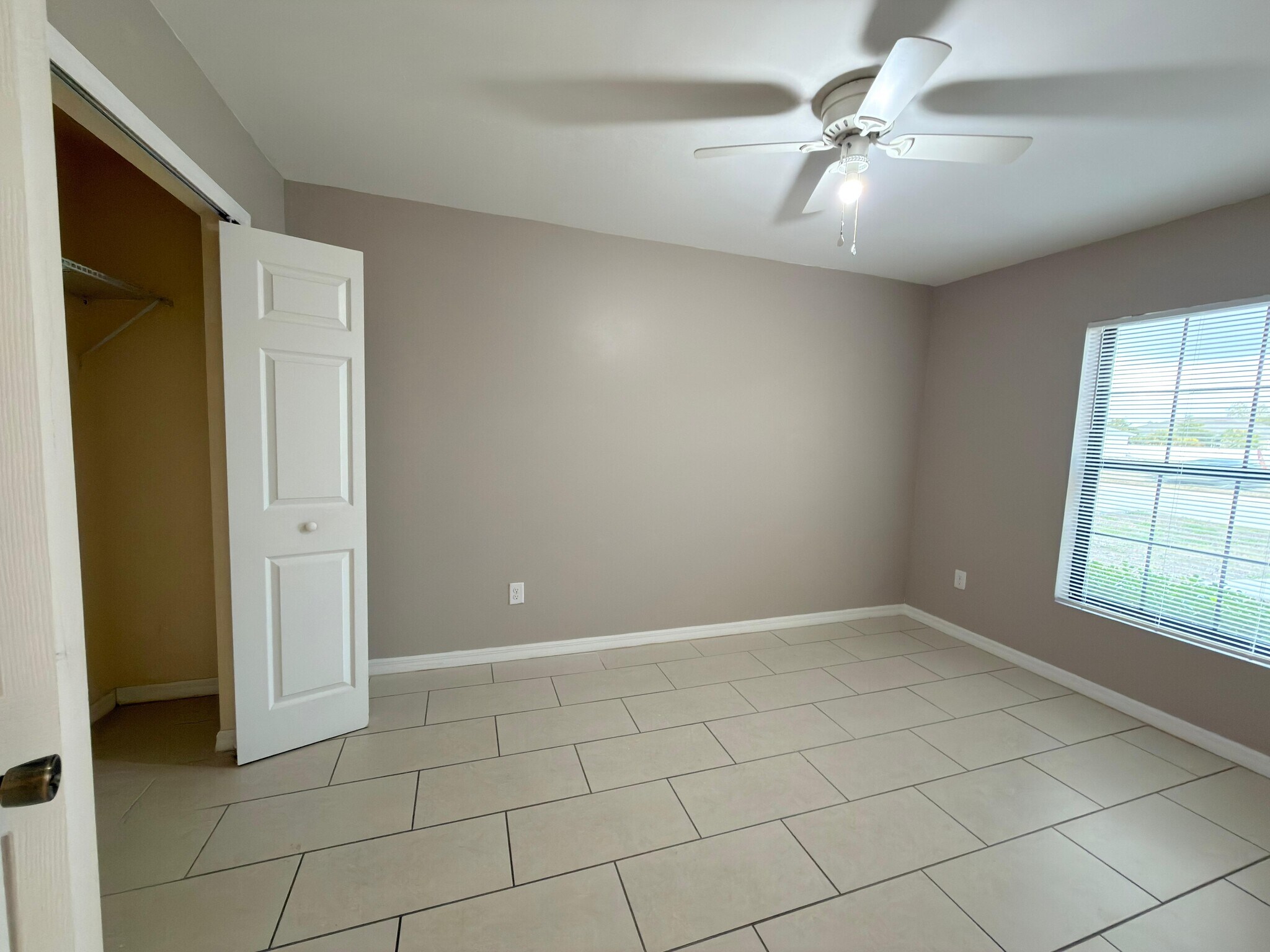 Building Photo - 4124 Skyline Blvd