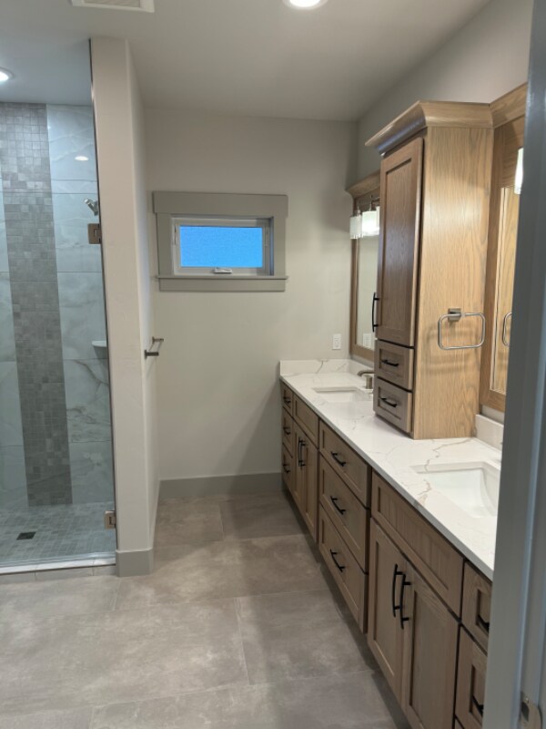 Building Photo - 405 Glade Lp