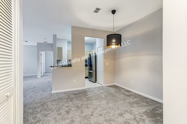 Building Photo - 8601 Beach Blvd