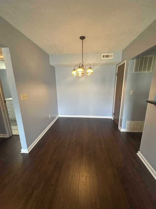 Building Photo - 1150 Tollis Pkwy
