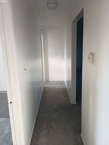 Hallway viewed toward Master Bedroom. - 1331 N Black Horse Pike