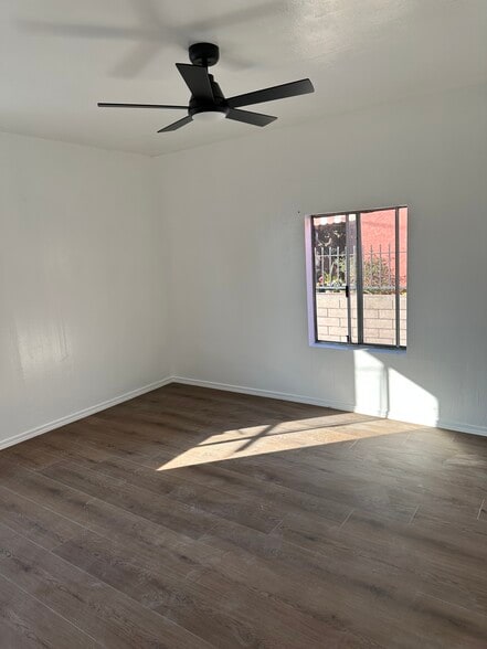 Building Photo - 6321 Miles Ave