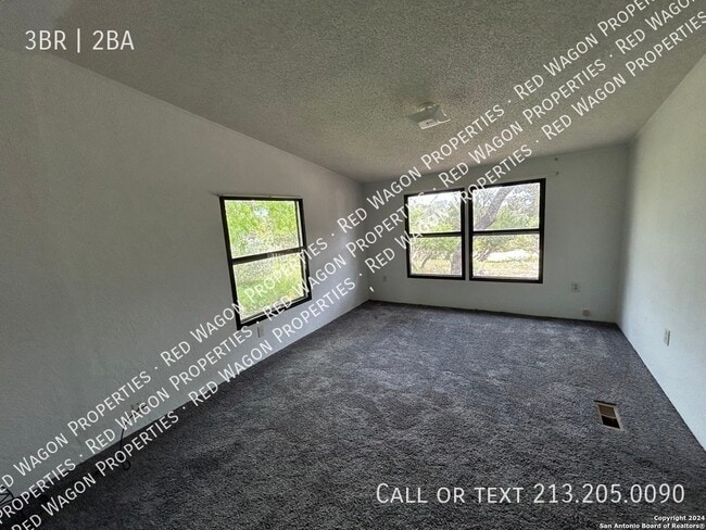 Building Photo - 454 Overland Trail