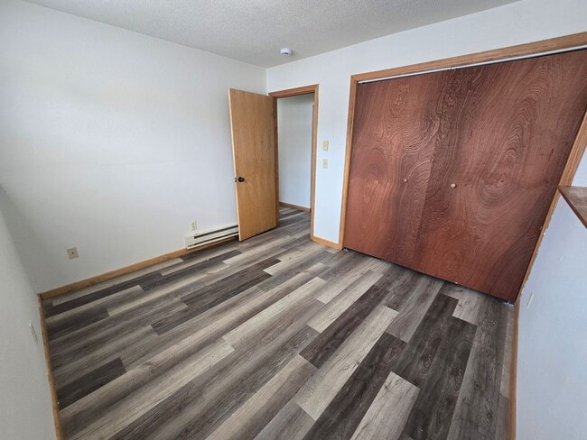 Building Photo - 2098 Imperial Ln