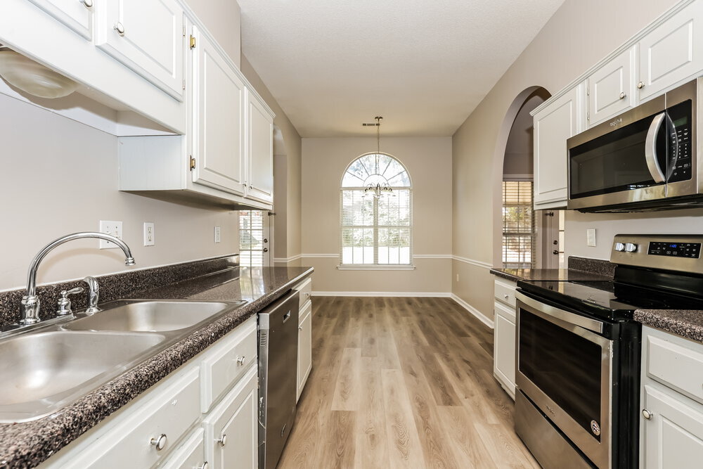 Building Photo - 7730 Shadow Fork Ln