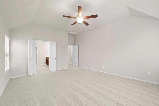 Building Photo - 1326 Munson Valley Rd