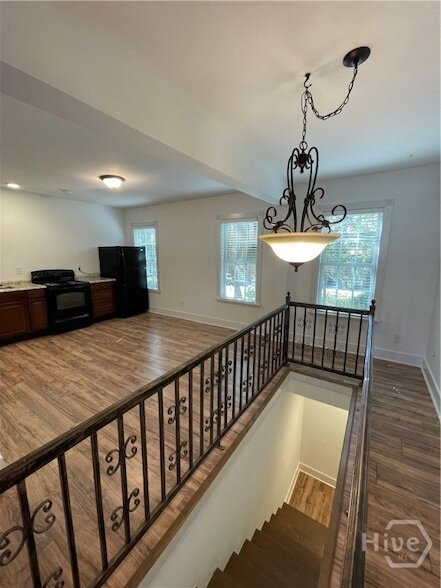 Building Photo - 508 E Liberty