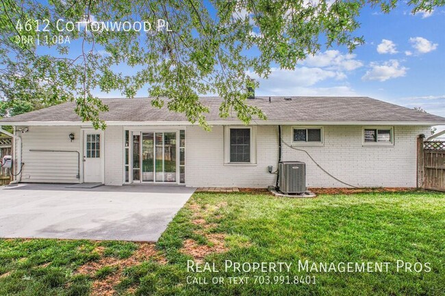 Building Photo - 4612 Cottonwood Pl