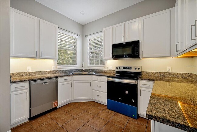 Building Photo - 7521 Bay Prt Rd