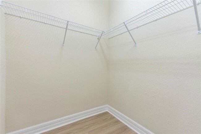 Building Photo - 4828 Chantilly Rd