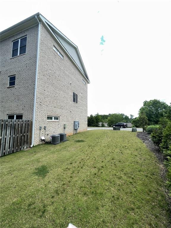 Building Photo - 4805 Wil Ray Ln