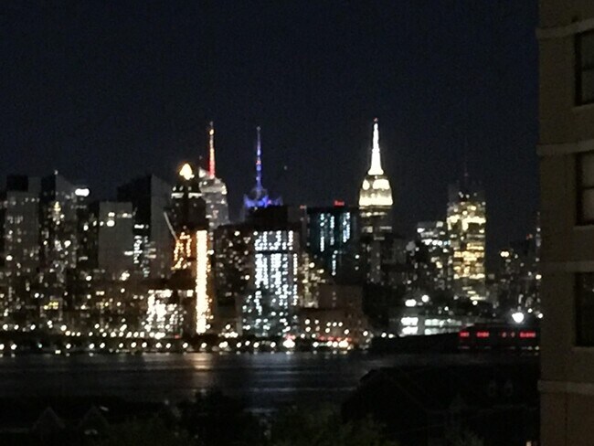 Building Photo - 7004 BLVD E