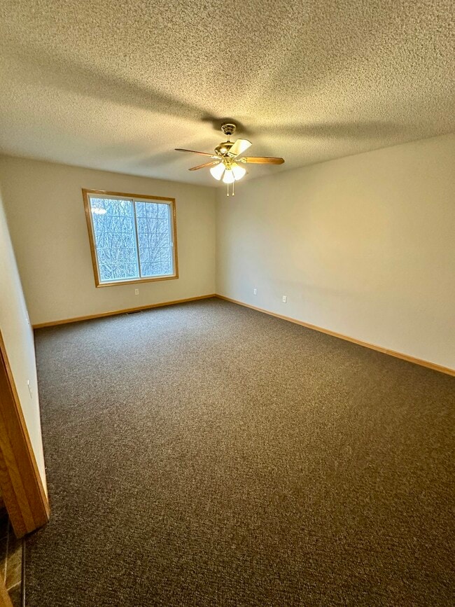 Building Photo - 13037 Europa Trail Way N